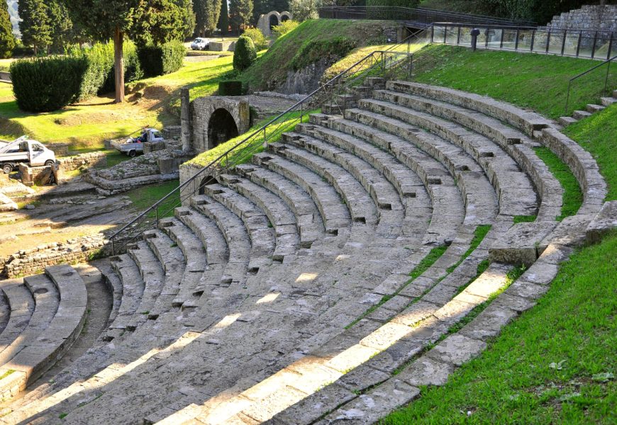 Tourists Visited What They Were Told Was One of the World’s Oldest Amphitheaters. Now a Man Is in Jail – and Some People Called Him a Genius Tourists Visited What They Were Told Was One of the World’s Oldest Amphitheaters. Now a Man Is in Jail – and Some People Called Him a Genius