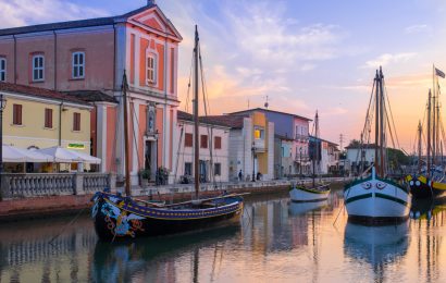 More Than 150 Tourists Arrived for Their Seaside Vacations in Italy. Then One Family Tried to Fix the Problem – and It Happened Again. Now a Much Bigger Name Is Being Pulled Into the Mess More Than 150 Tourists Arrived for Their Seaside Vacations in Italy. Then One Family Tried to Fix the Problem – and It Happened Again. Now a Much Bigger Name Is Being Pulled Into the Mess