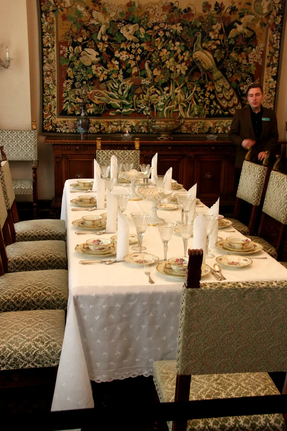 Dining room inside Ceaușescu Mansion