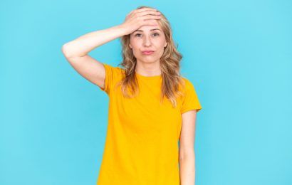 Woman trying to remember something after forgetting someone’s name