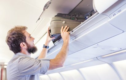A Passenger Kept Ignoring the Same Request on a Full Flight – Until a Flight Attendant Had to Fix It Herself