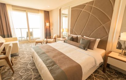 Hotels Think This Is a Good Idea – Travelers Are Outraged, and the Backlash Is Bigger Than One Viral Video Hotels Think This Is a Good Idea – Travelers Are Outraged, and the Backlash Is Bigger Than One Viral Video